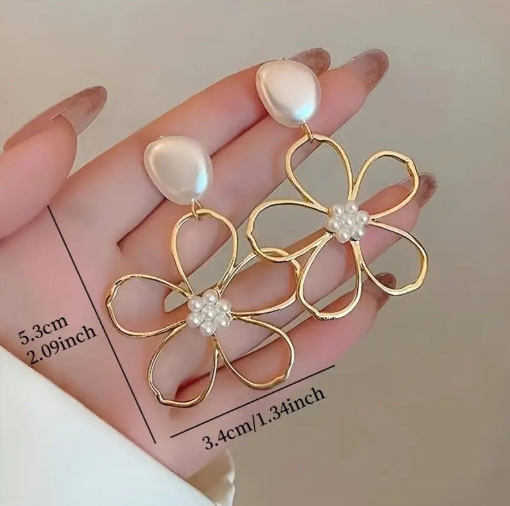 Gold Flower Pearl Drop Earrings | Statement Floral Earrings | Elegant Wedding