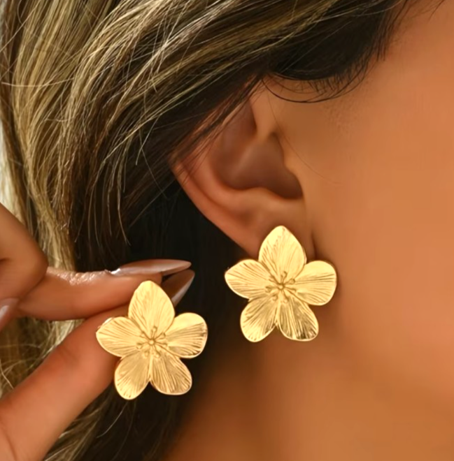 ​Gold Flower Stud Earrings Matte Golden Floral Textured Retro Boho Gift Banquet