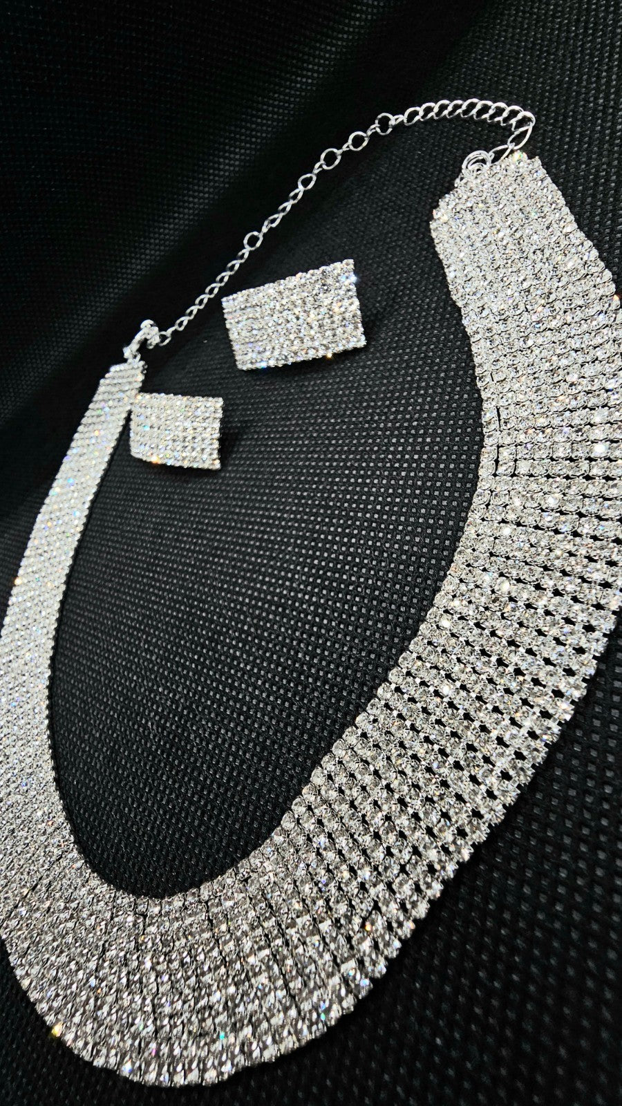 Silver tone sparkly Rhinestone Crystal Wide Choker Necklace &Earrings Set Bridal