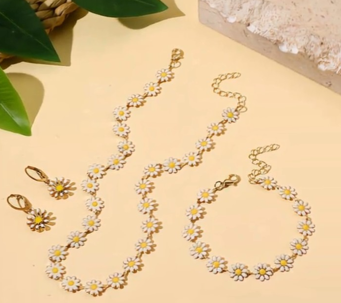 4PCS Daisy Jewellery Set Necklace Bracelet Earrings Floral Gold Tone Cute Boho G