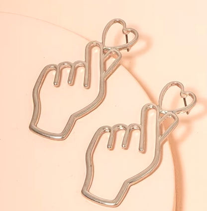 Korean Finger Heart Drop Earrings K-Pop K-Drama Gold Hollow Outline Studs