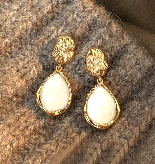 Gold Vintage Drop Earrings Textured Resin Teardrop Dangle French Style Gift