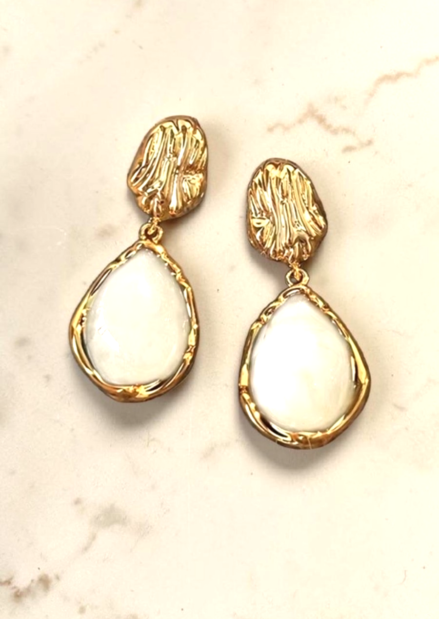 Gold Vintage Drop Earrings Textured Resin Teardrop Dangle French Style Gift