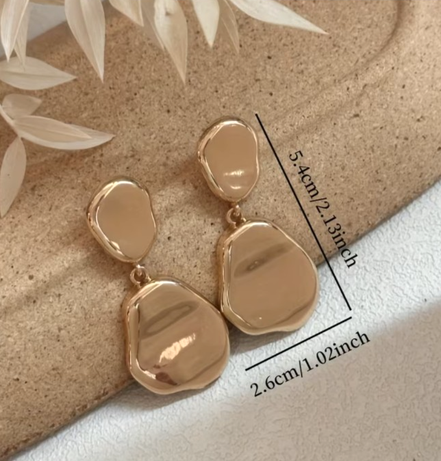 Elegant Gold Irregular Geometric Drop Earrings