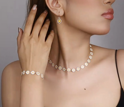 4PCS Daisy Jewellery Set Necklace Bracelet Earrings Floral Gold Tone Cute Boho G